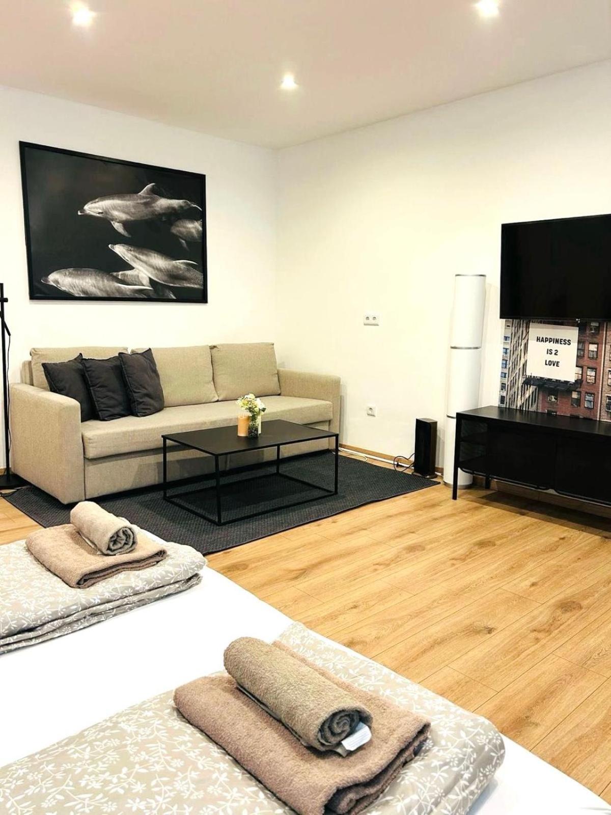 X-Hain Kiezwohnung Berlin Bagian luar foto